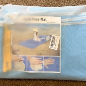 New Sand-Free Beach Mat 79”x59”