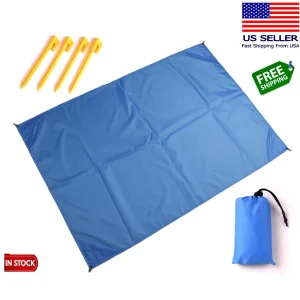 Moisture-Proof Beach/Camping/Picnic Mat with Stakes Size 1.4m x 2m (4.5' x 6.5')