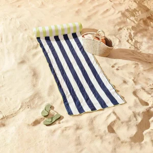Room Essentials Outdoor Striped Beach Mat Navy 2'6
